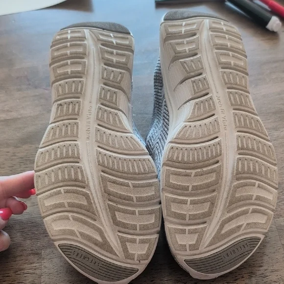 Skechers Women's Gray Slip-On Sneakers - Picture 5 of 6